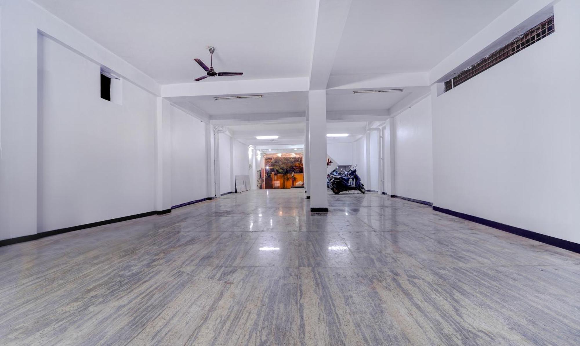 Itsy Hotels Prakasam Residency Pondicherry Eksteriør bilde