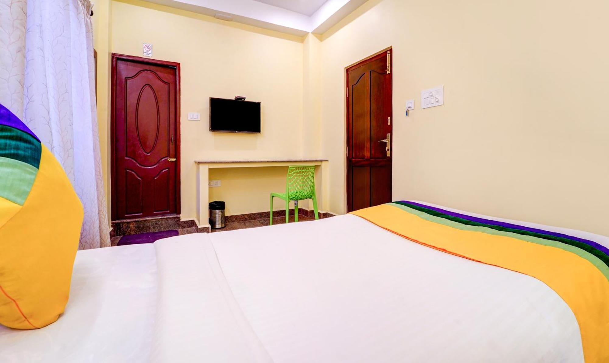 Itsy Hotels Prakasam Residency Pondicherry Eksteriør bilde